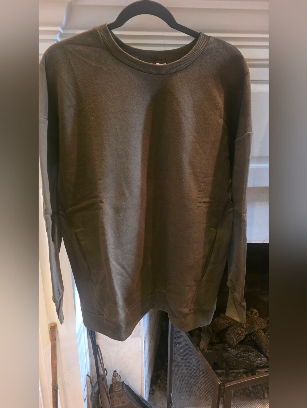 Zenana Outfitters Dark Olive Women's Sweatshirt & Jogger Set - Picture 3 of 5